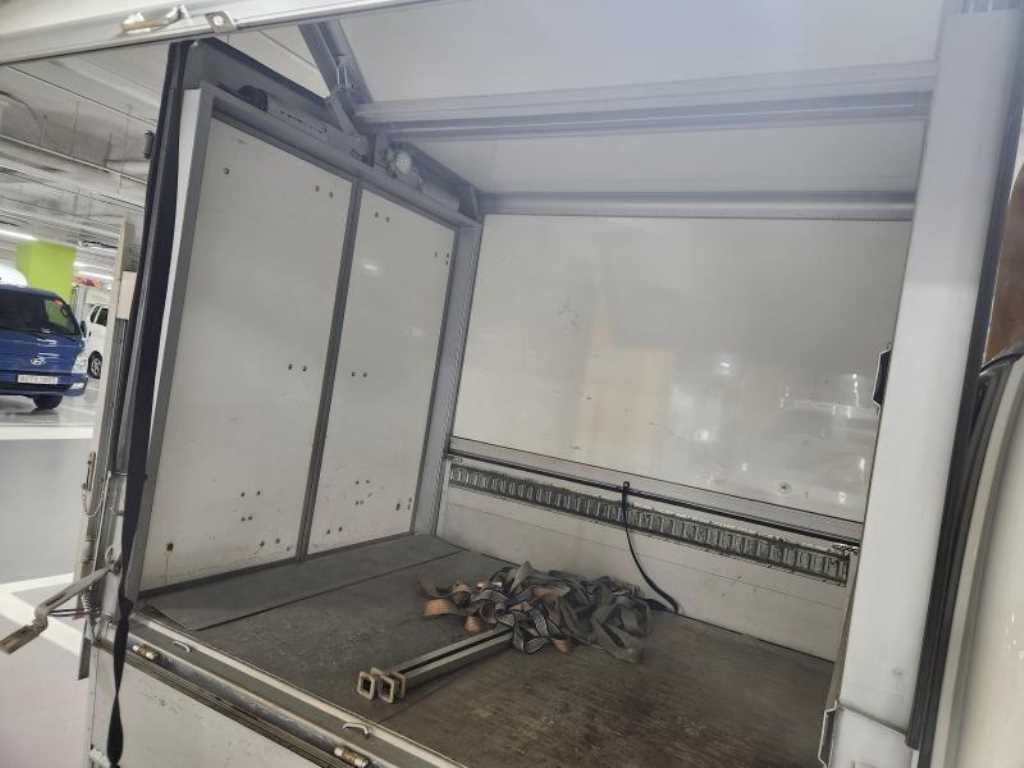 Small Truck Top_Wingbody Powergate - Vista 4