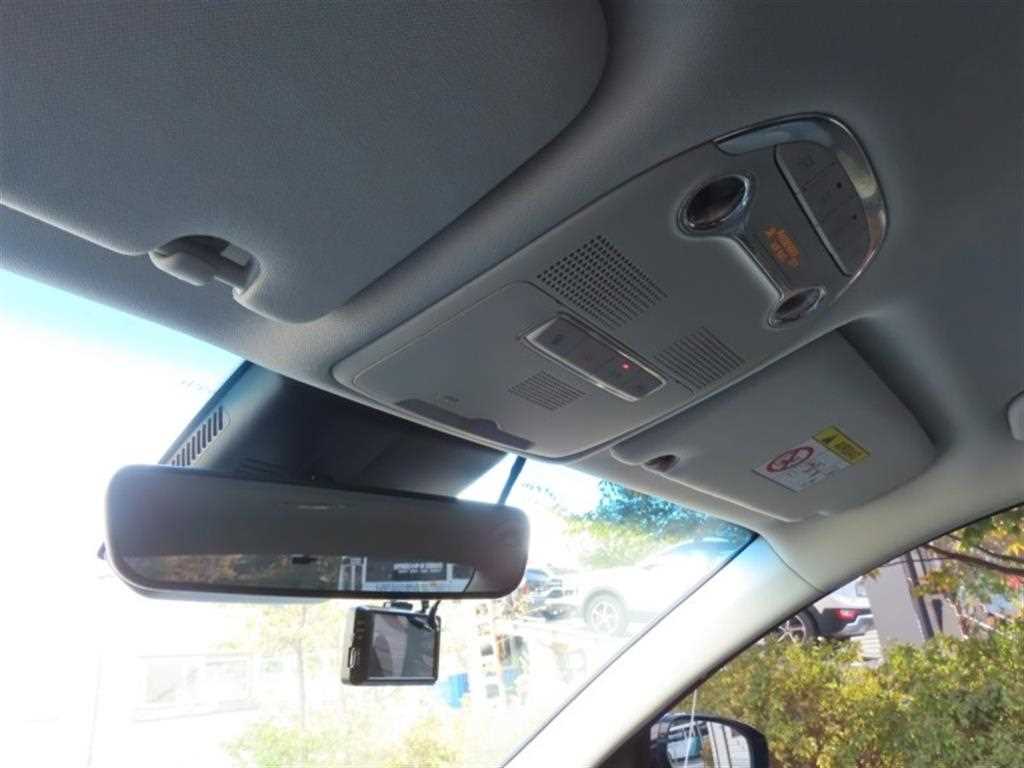 HYUNDAI Grandeur - Vista 10