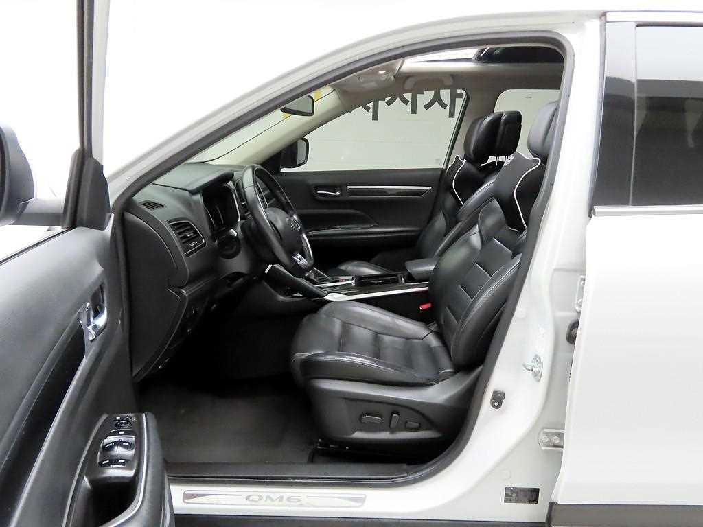 SAMSUNG QM6 - Vista 12