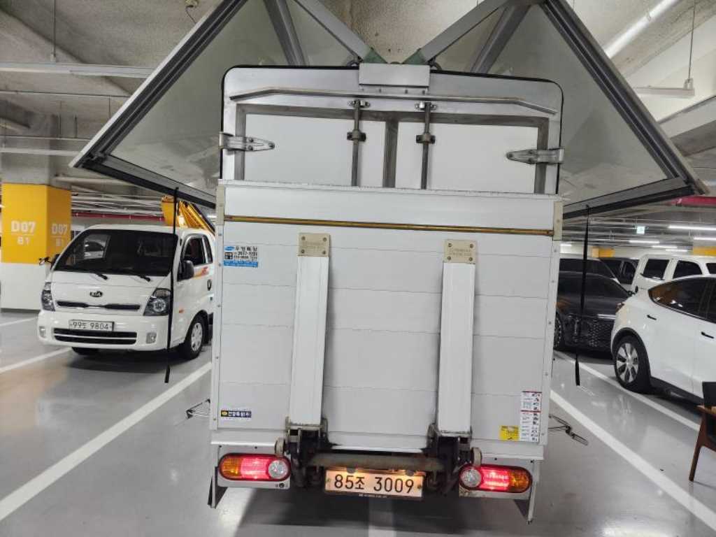 Small Truck Top_Wingbody Powergate - Vista 6