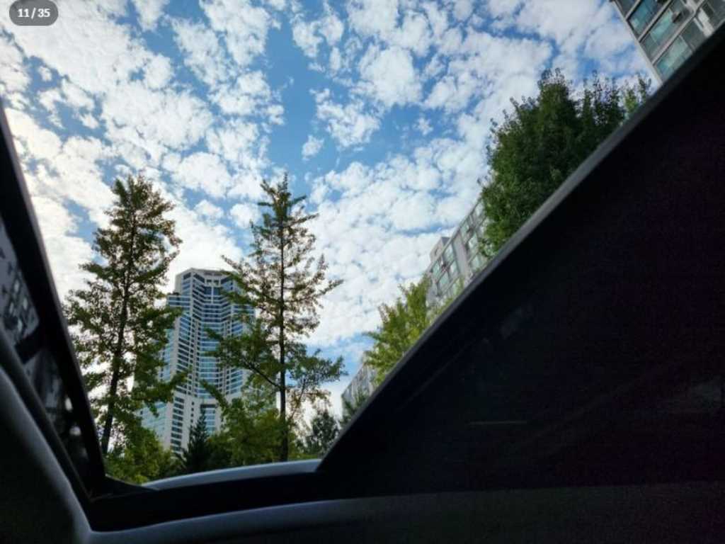 Mercedes Benz GLE Class - Vista 8