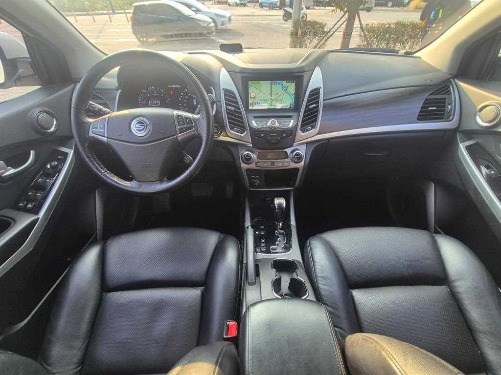 Ssangyong Korando - Vista 6