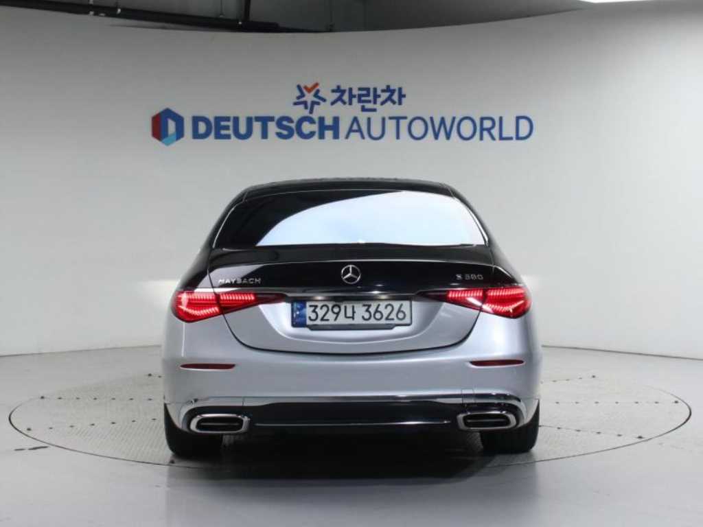 Mercedes Benz S Class - Vista 4