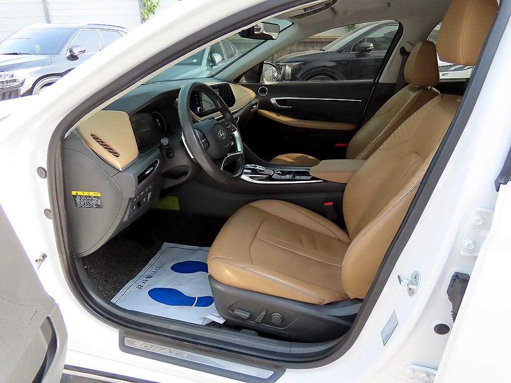 HYUNDAI Sonata - Vista 5