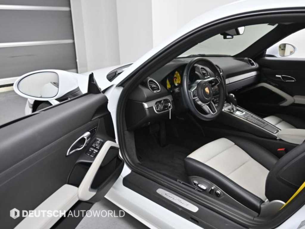 Porsche 718 - Vista 11