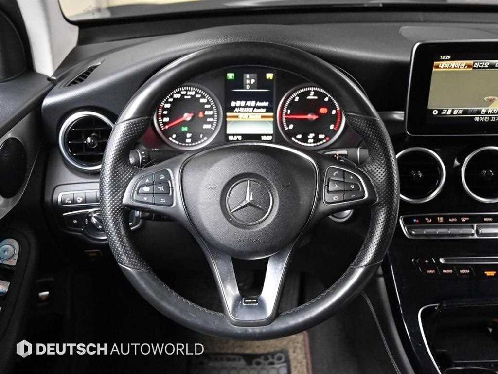 Mercedes Benz GLC Class 2018 Gris - Importación desde Corea - HF Imports Iquique - Foto 20