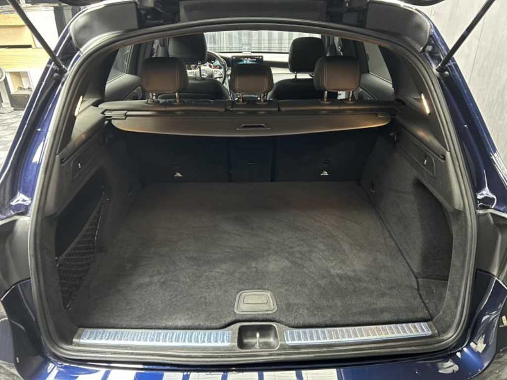 Mercedes Benz GLC Class - Vista 7