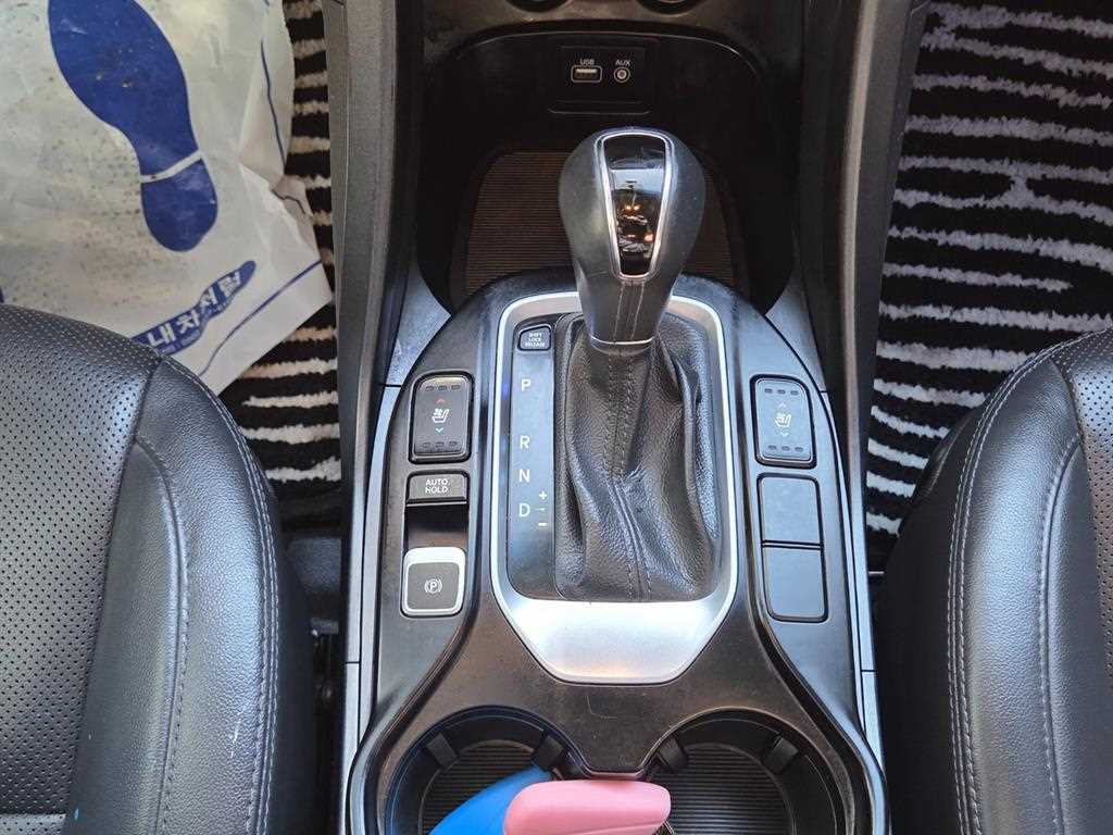 HYUNDAI Santa Fe - Vista 10