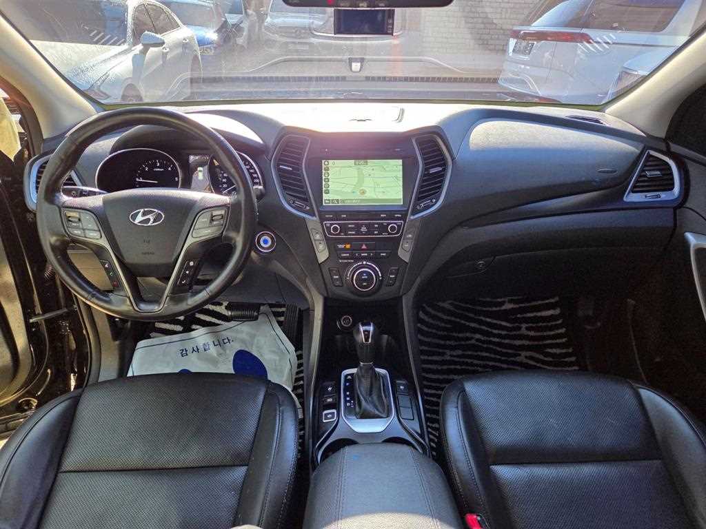 HYUNDAI Santa Fe - Vista 7