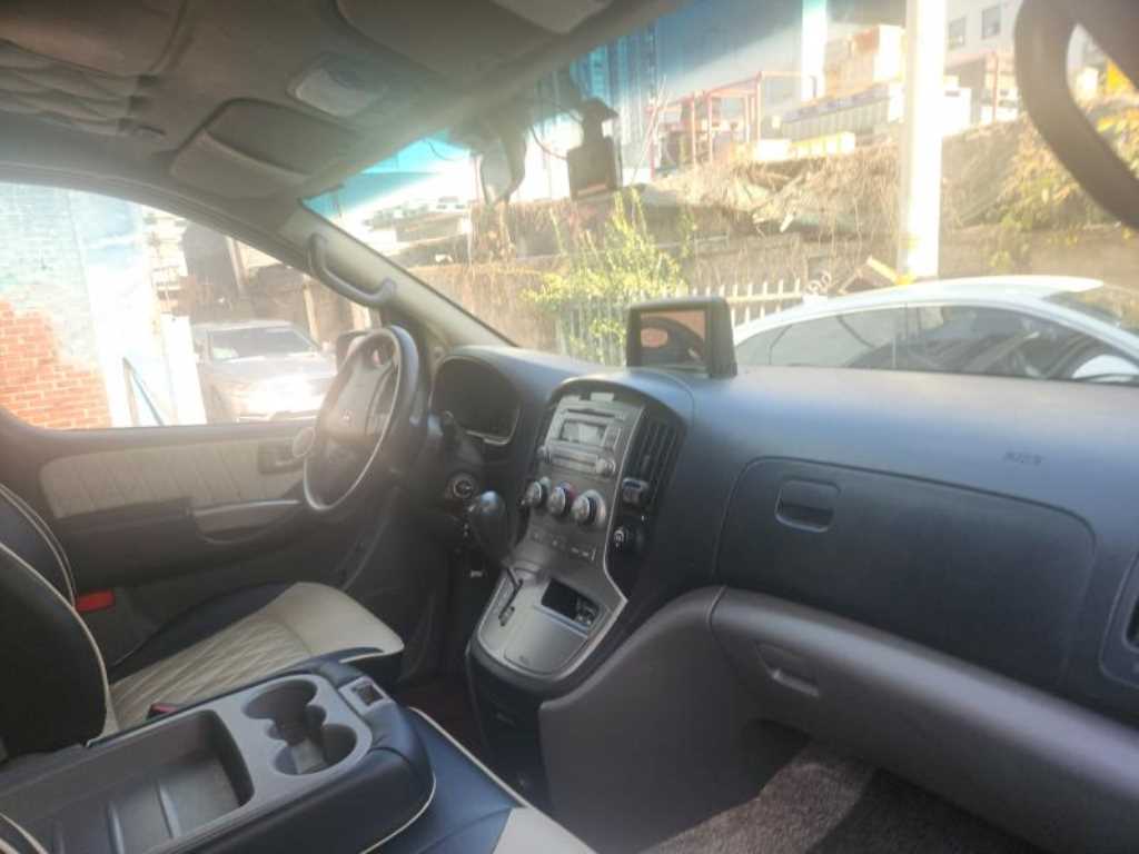 HYUNDAI Starex 2014 - Importación desde Corea - HF Imports Iquique - Foto 13