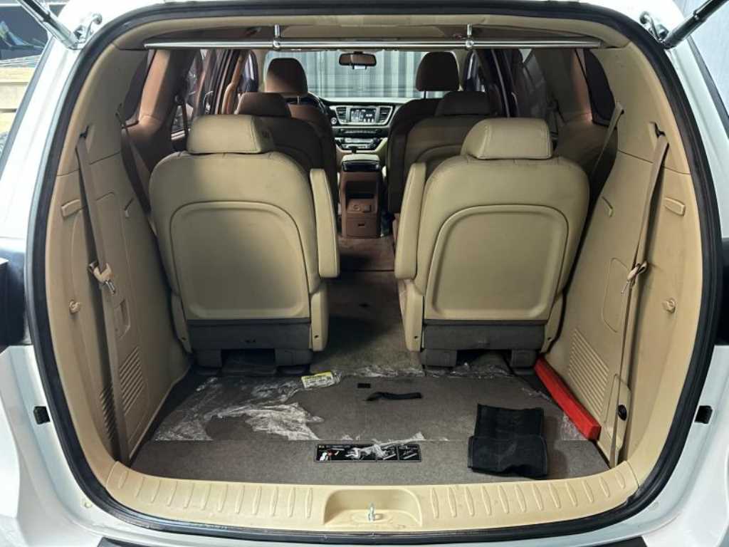 KIA Carnival 2018 Blanco - Importación desde Corea - HF Imports Iquique - Foto 20