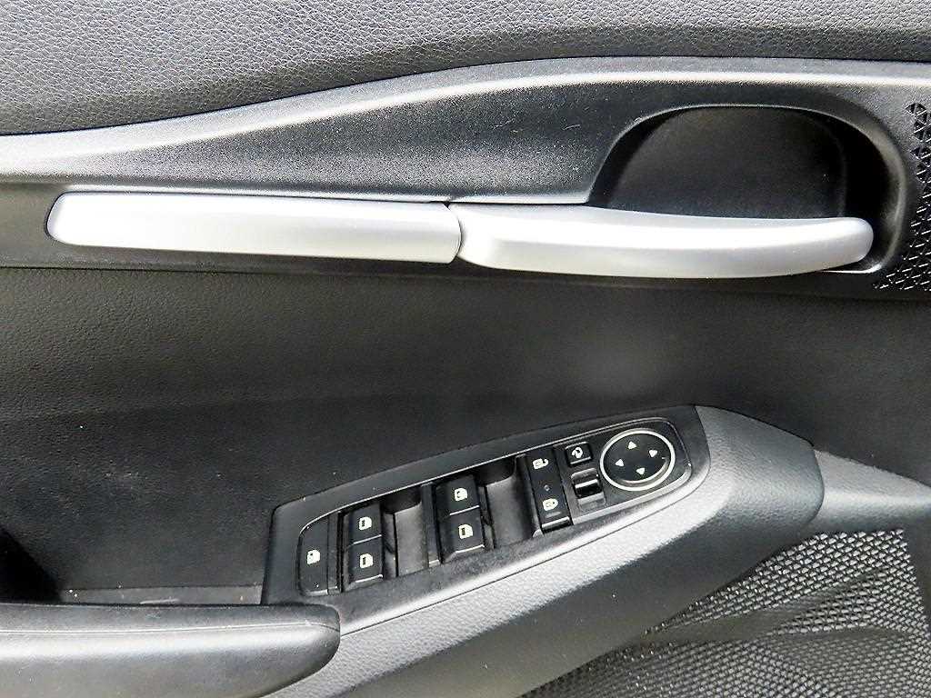 KIA Seltos - Vista 11