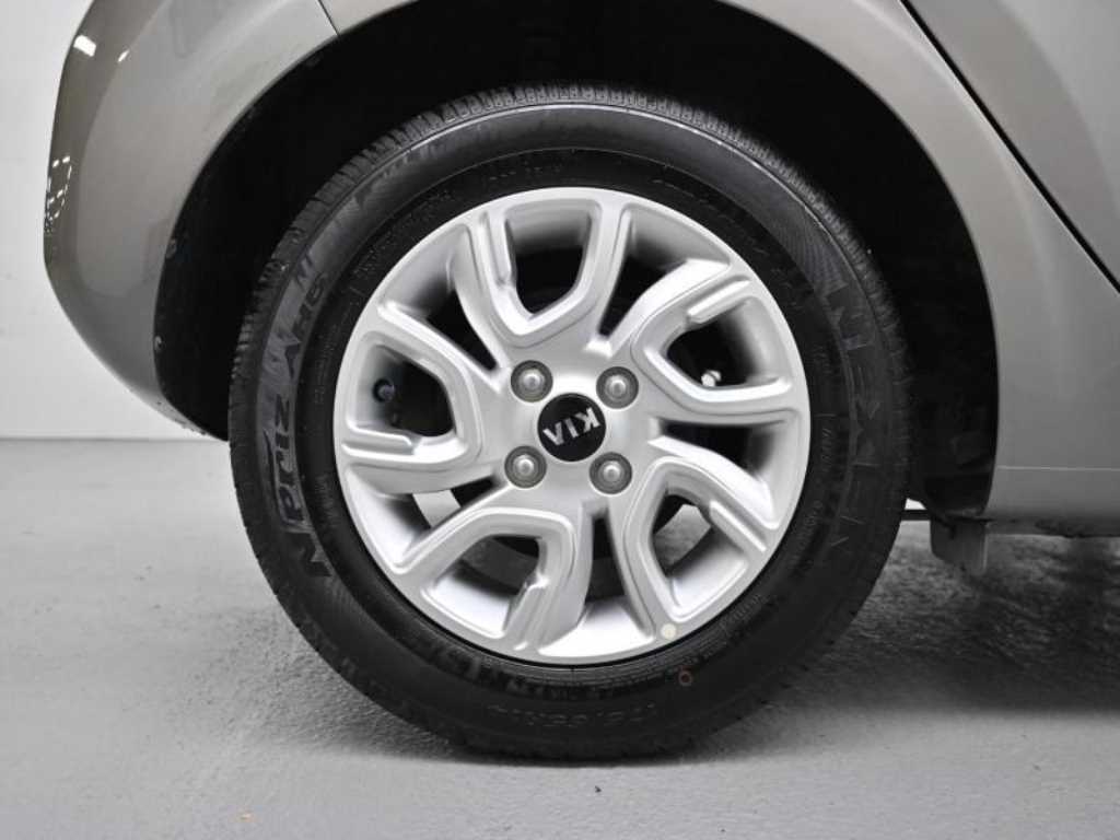 KIA Morning - Vista 5