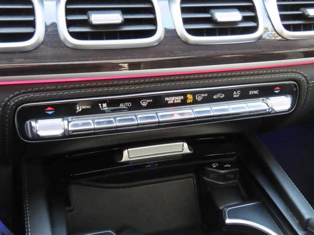 Mercedes Benz GLE Class - Vista 7