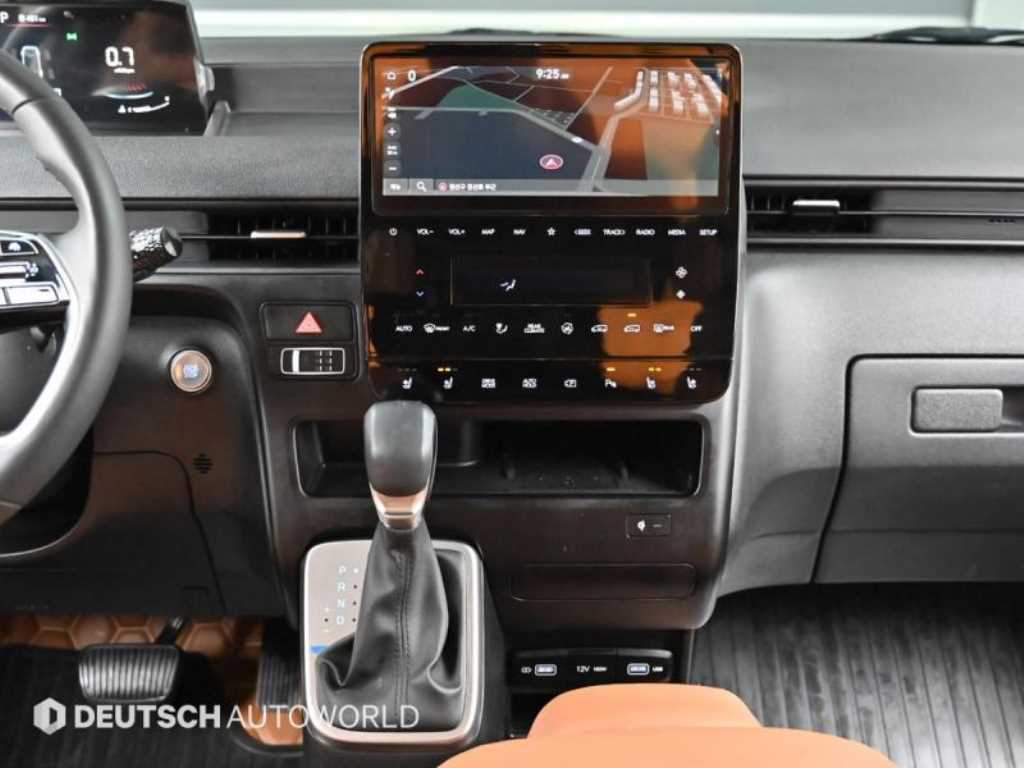 HYUNDAI Staria 2023 Blanco - Importación desde Corea - HF Imports Iquique - Foto 14