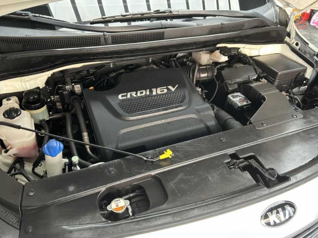 KIA Carnival 2018 Blanco - Importación desde Corea - HF Imports Iquique - Foto 13