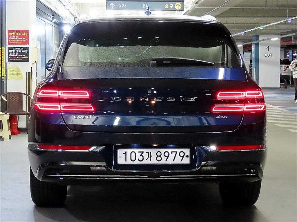 Genesis GV80 - Vista 5