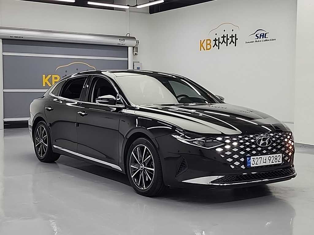 HYUNDAI Grandeur - Vista 4