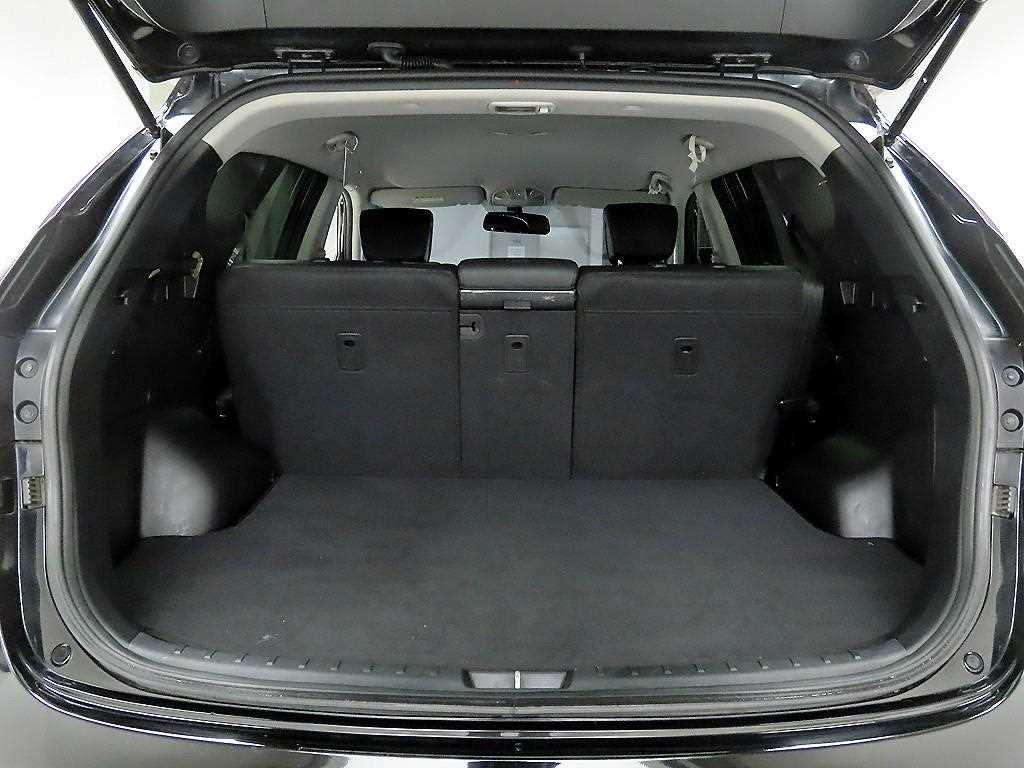 HYUNDAI Santa Fe - Vista 5