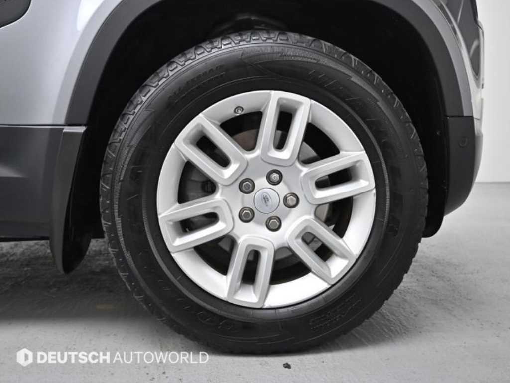 Land Rover Defender - Vista 5