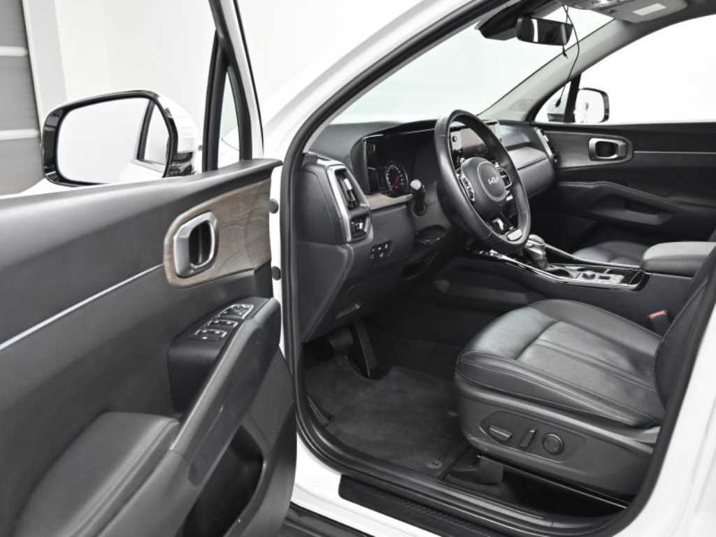 KIA Sorento - Vista 11