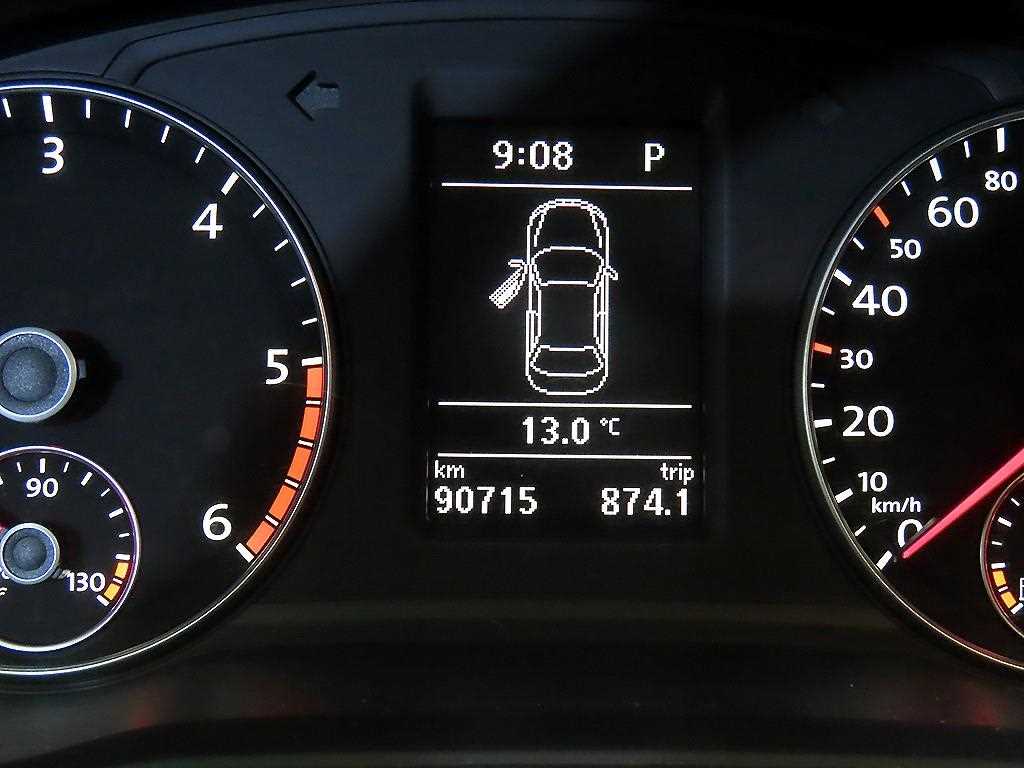 Volkswagen Passat - Vista 9