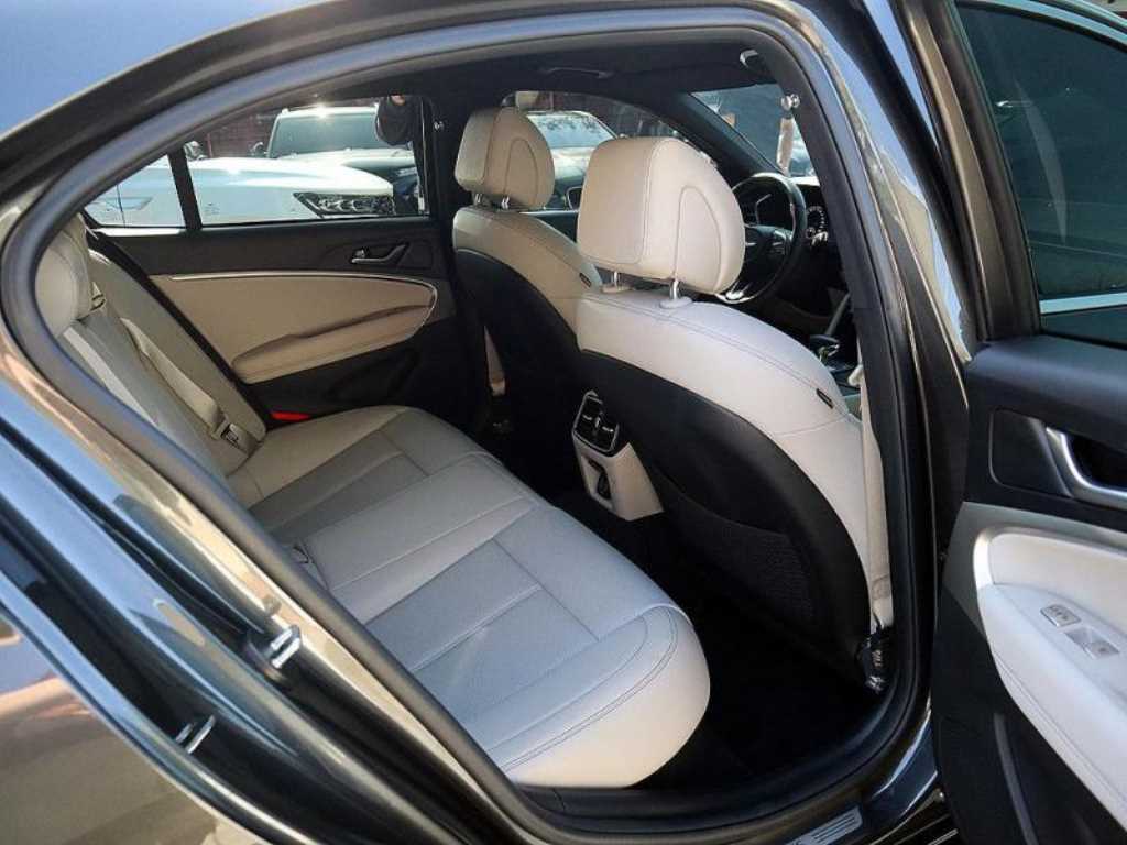 Genesis G70 2023 Gris - Importación desde Corea - HF Imports Iquique - Foto 15