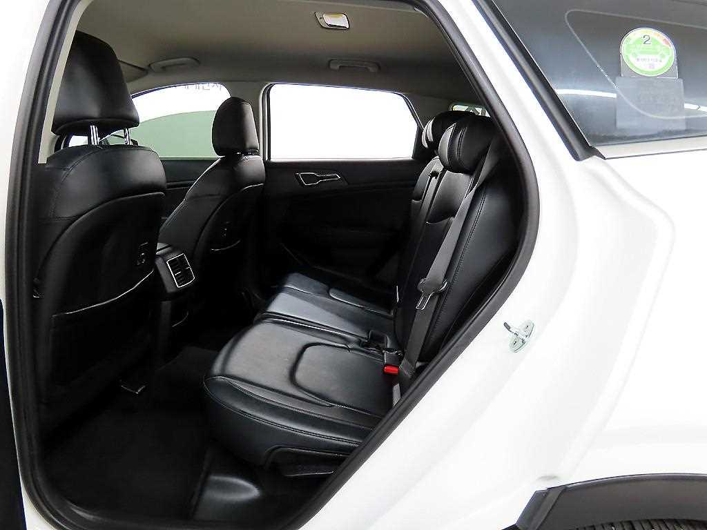 KIA Sportage - Vista 6