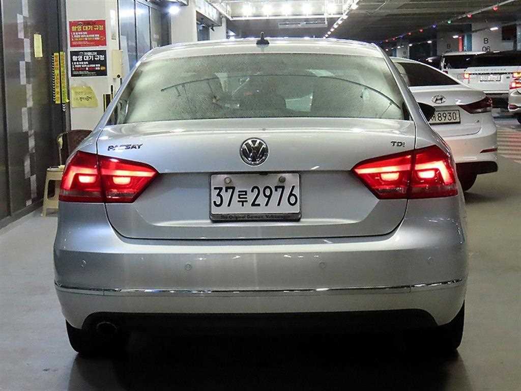 Volkswagen Passat - Vista 5