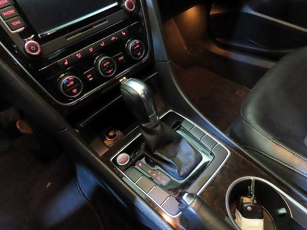 Volkswagen Passat - Vista 12