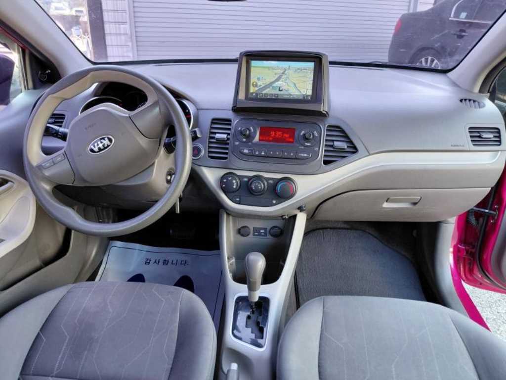 KIA Morning - Vista 8