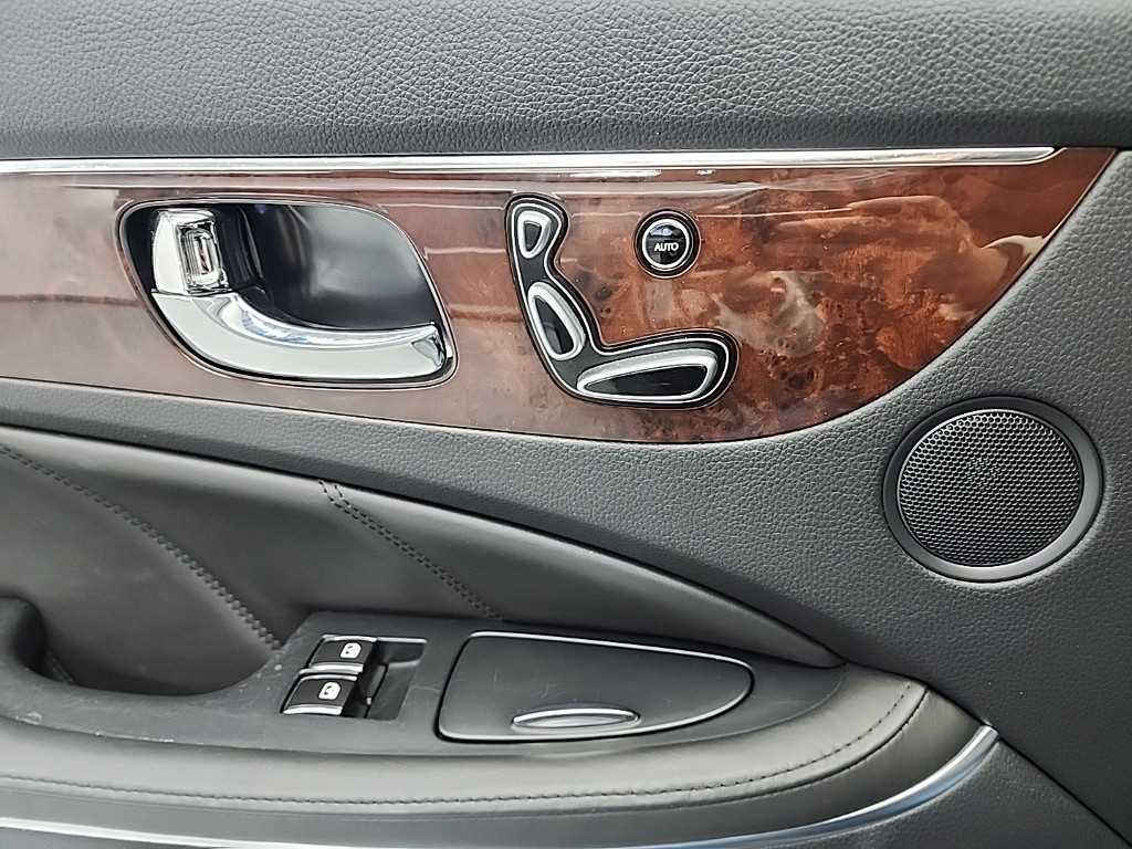 HYUNDAI Equus 2012 Negro - Importación desde Corea - HF Imports Iquique - Foto 16