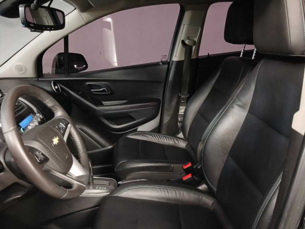 Chevrolet Trax - Vista 7