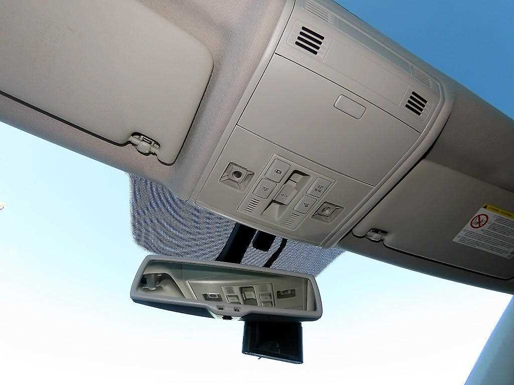 Volkswagen Golf 2014 Blanco - Importación desde Corea - HF Imports Iquique - Foto 15