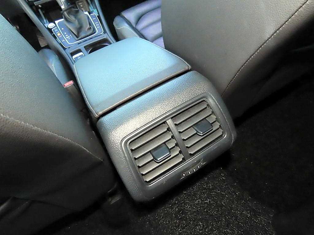 Volkswagen Golf 2014 Blanco - Importación desde Corea - HF Imports Iquique - Foto 16