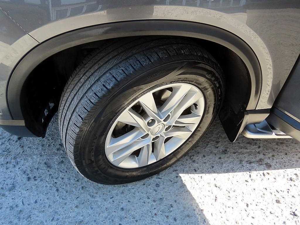 Ssangyong Rexton 2019 Gris - Importación desde Corea - HF Imports Iquique - Foto 20