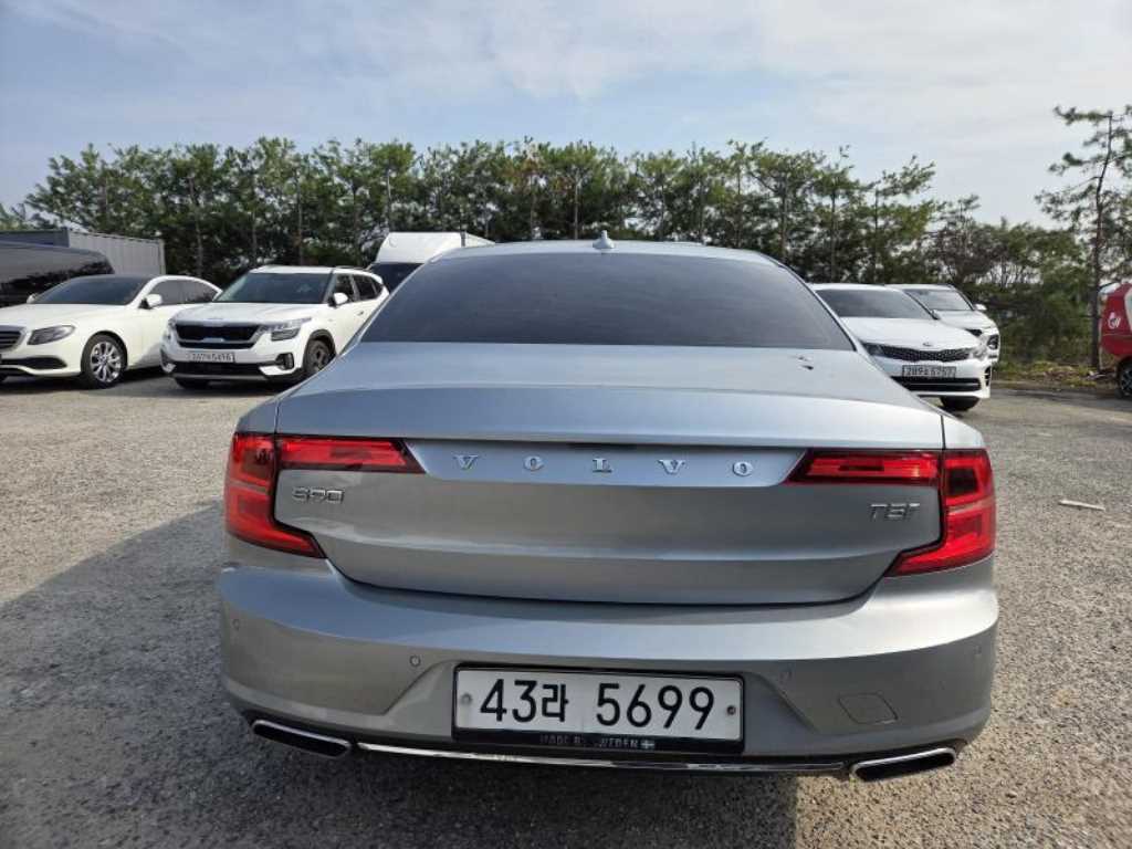 Volvo S90 - Vista 6