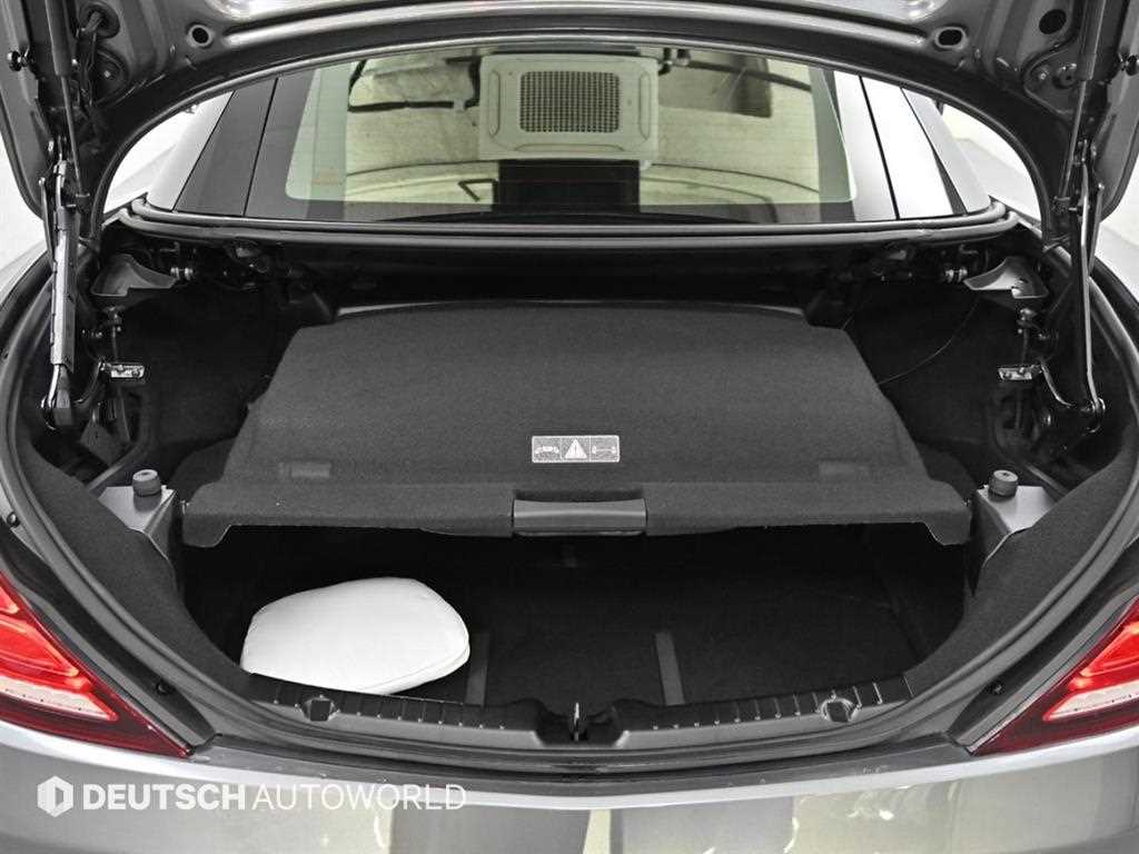 Mercedes Benz SLC Class 2019 Gris - Importación desde Corea - HF Imports Iquique - Foto 19