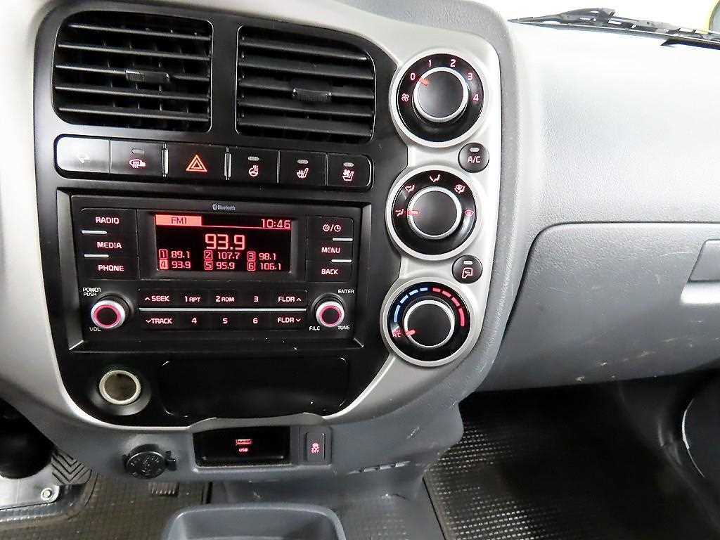 Small Truck Top_Powergate 2020 Blanco - Importación desde Corea - HF Imports Iquique - Foto 13