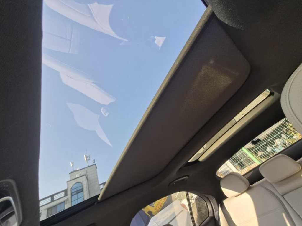 Mercedes Benz C Class 2024 Blanco - Importación desde Corea - HF Imports Iquique - Foto 13