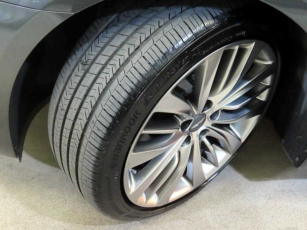 Genesis G80 2018 Gris - Importación desde Corea - HF Imports Iquique - Foto 19