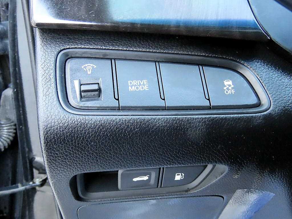 HYUNDAI Grandeur - Vista 12