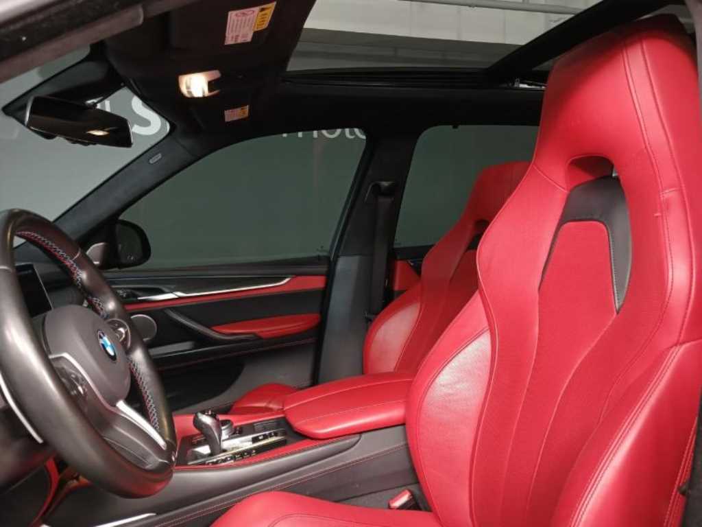 BMW X5M - Vista 7