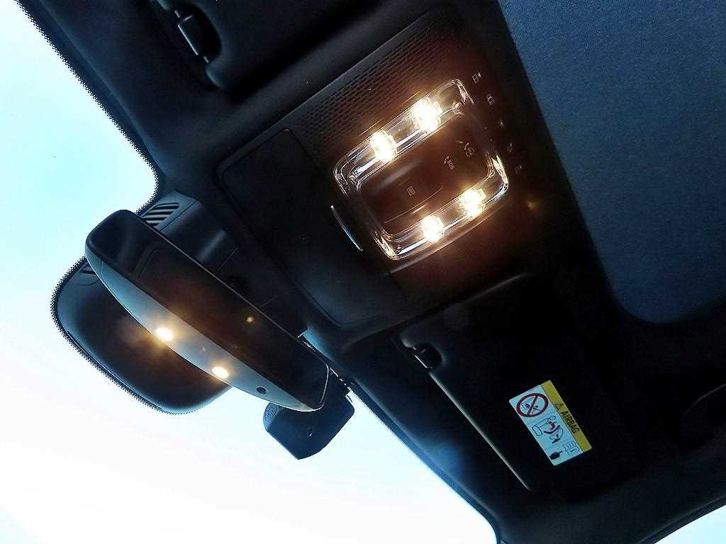 Mercedes Benz GLB Class 2020 Blanco - Importación desde Corea - HF Imports Iquique - Foto 16