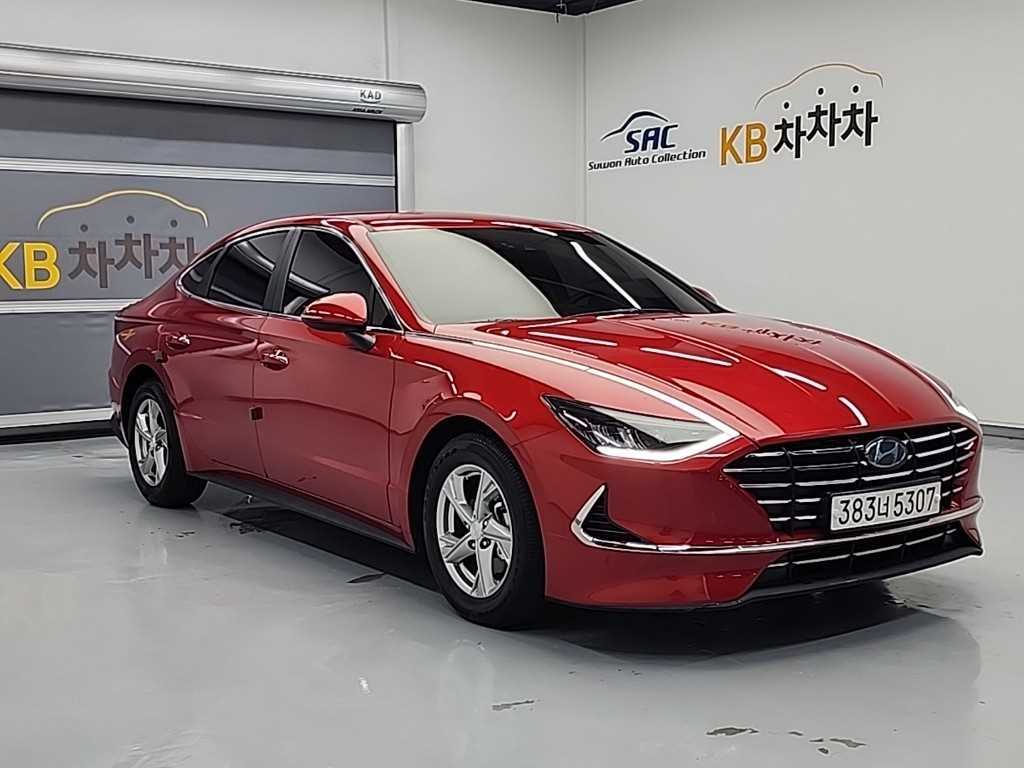 HYUNDAI Sonata - Vista 4