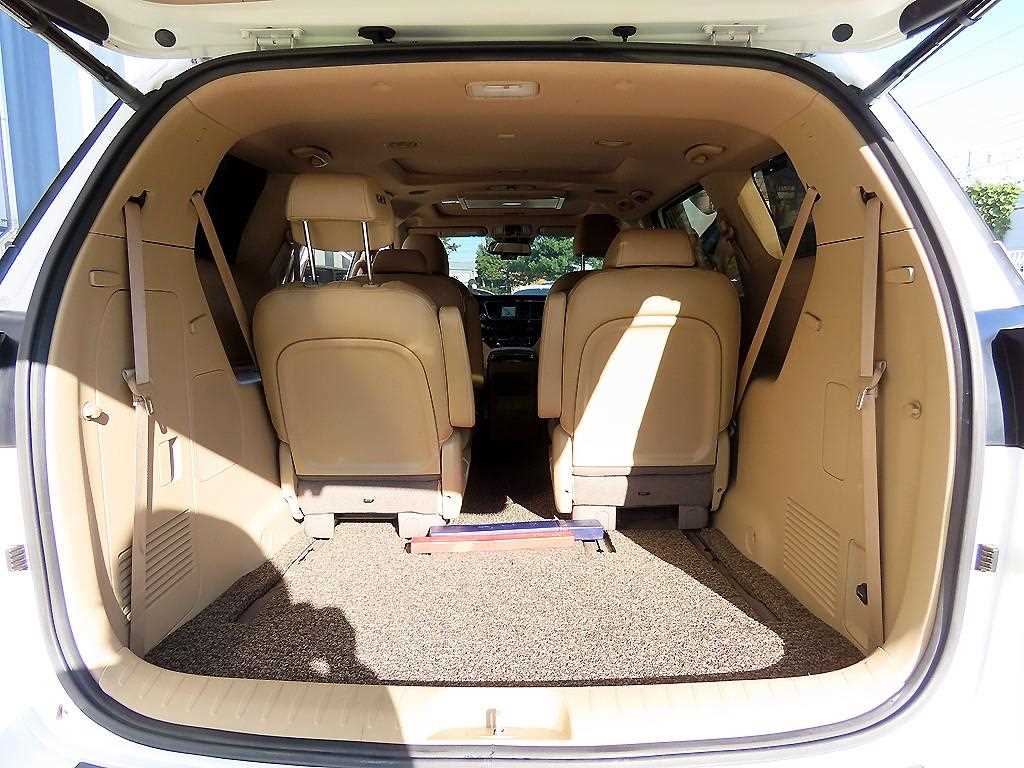 KIA Carnival 2018 Blanco - Importación desde Corea - HF Imports Iquique - Foto 16