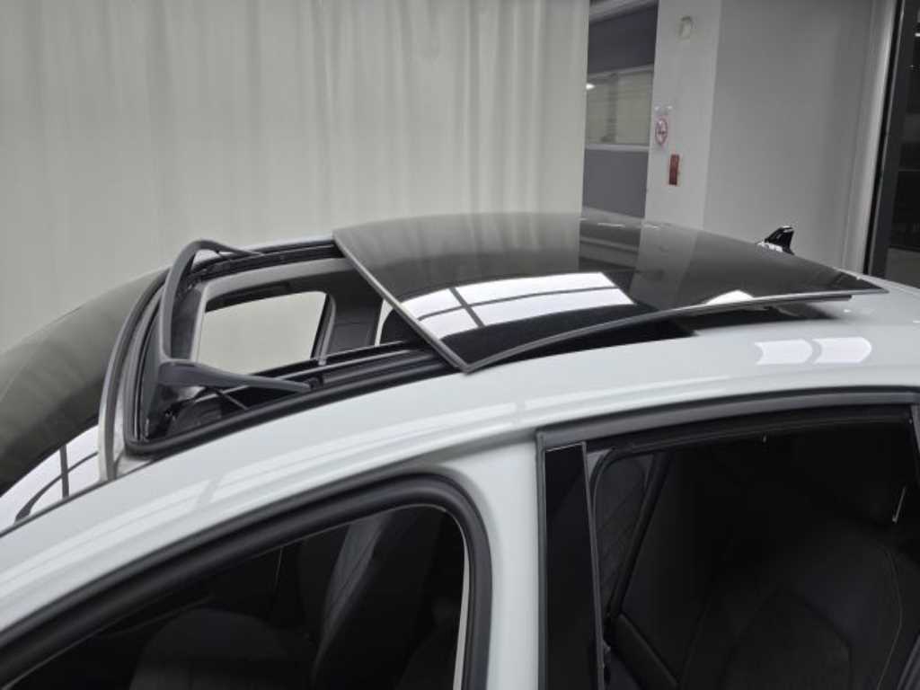 Volkswagen Golf 2023 - Importación desde Corea - HF Imports Iquique - Foto 19