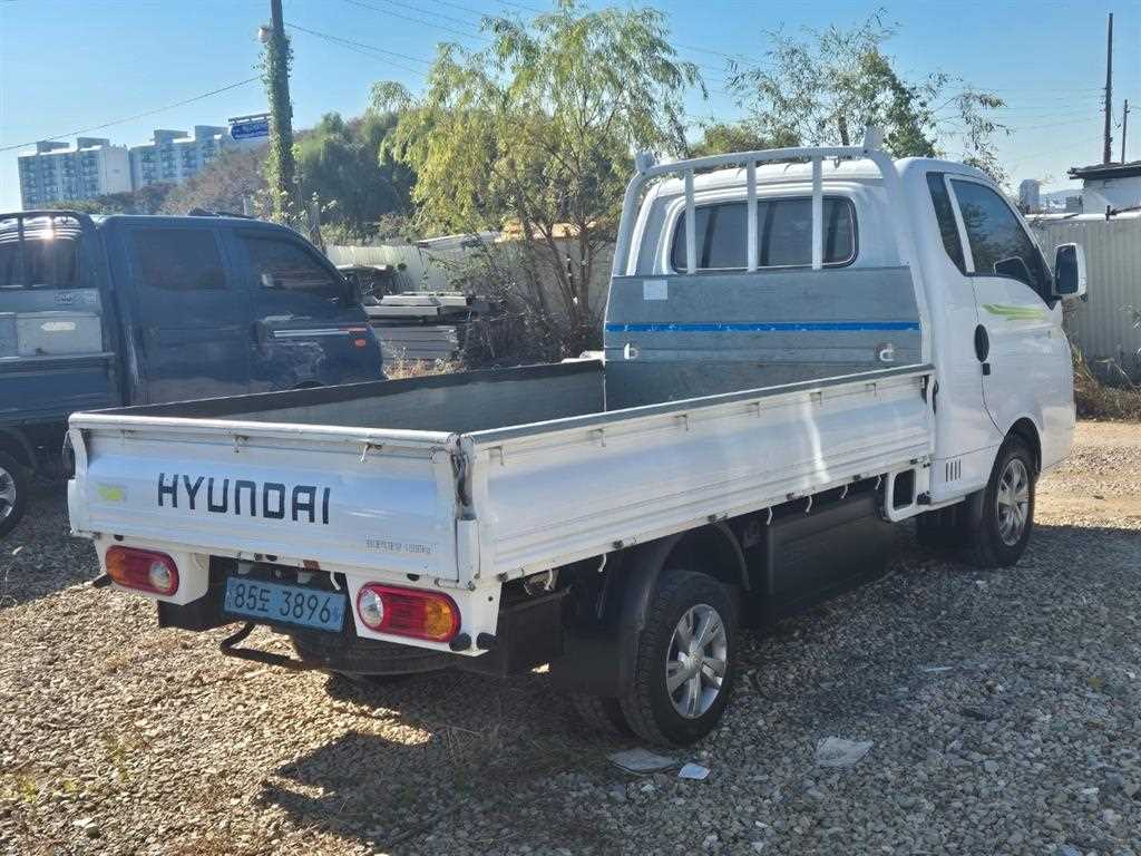 Small Truck Cargo (small) - Vista 4