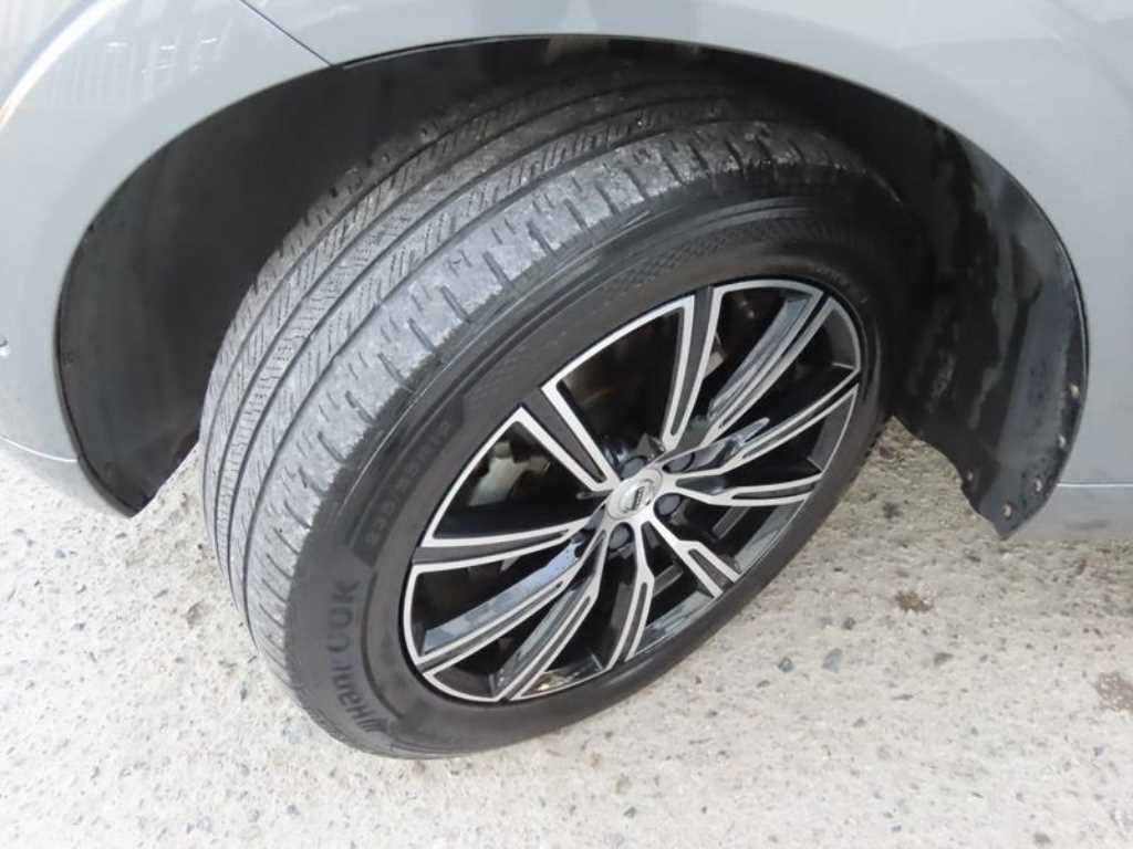 Volvo XC60 2021 Gris - Importación desde Corea - HF Imports Iquique - Foto 19