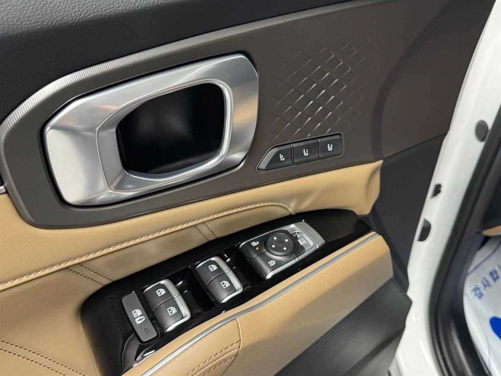 KIA Sorento - Vista 7
